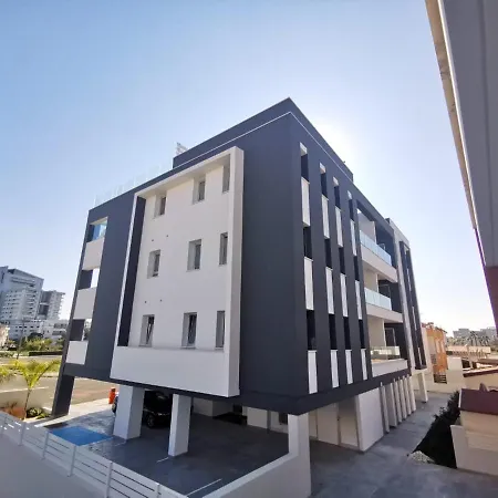 Apartment Larnaca New Marina Flat With Communal Pool